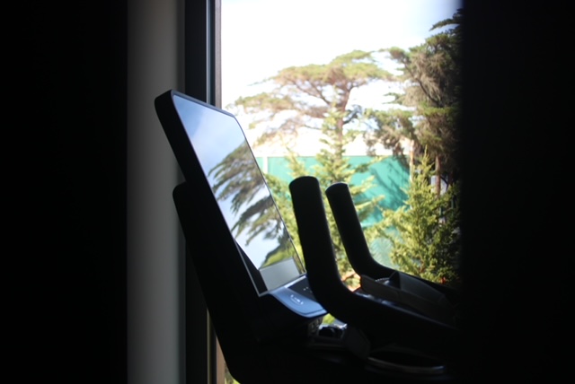 Advanced diagnostic equipment at Longevity Clinic Quinta da Marinha