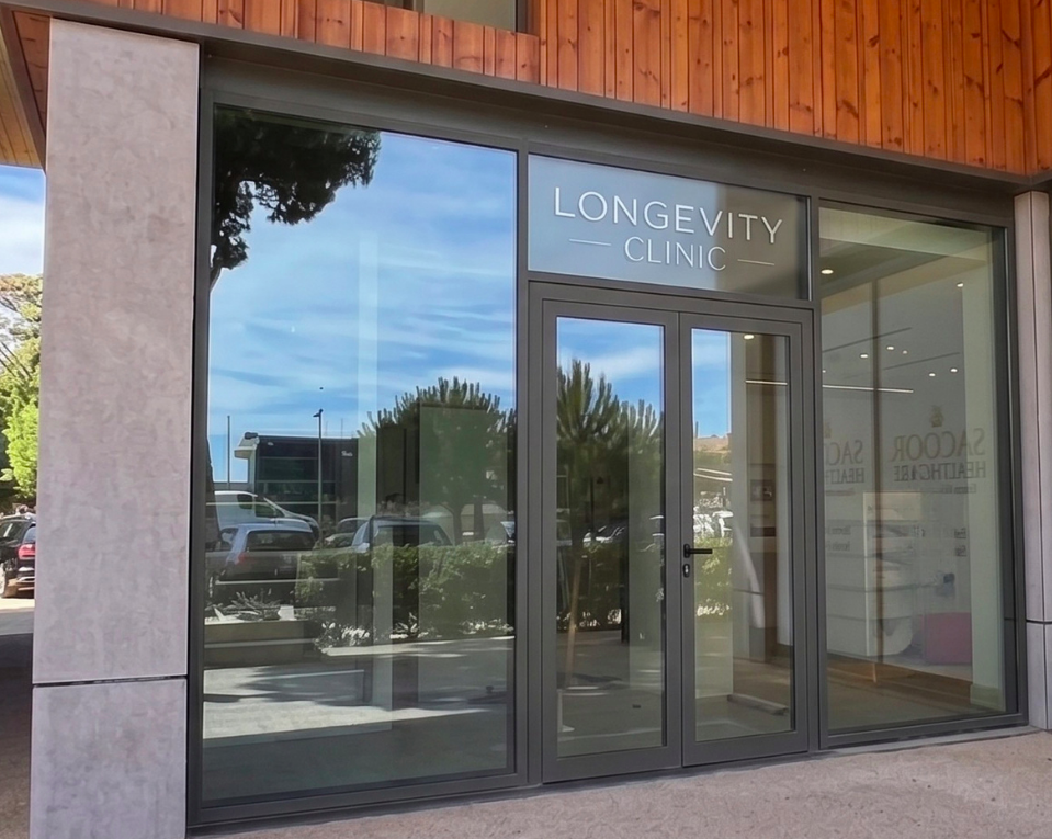 Longevity Clinic Quinta da Marinha entrance